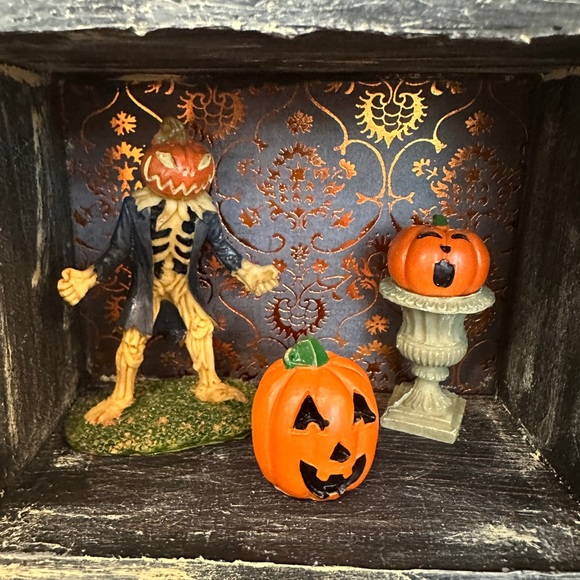 Halloween Haunted House!